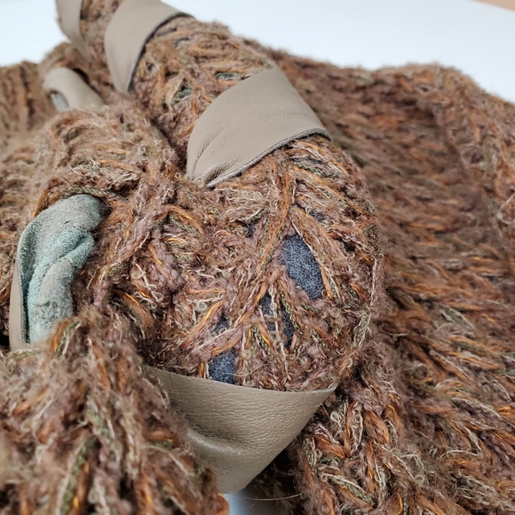 Vintage Mary Farrin browb chunky knit sweater - Picture 12 of 12